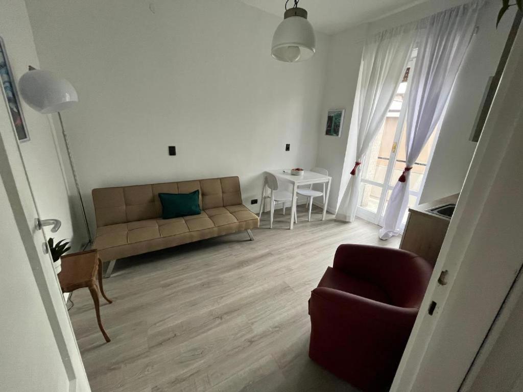 Apartamento Olimpia Fidias Bilocale Isola Milán Exterior foto